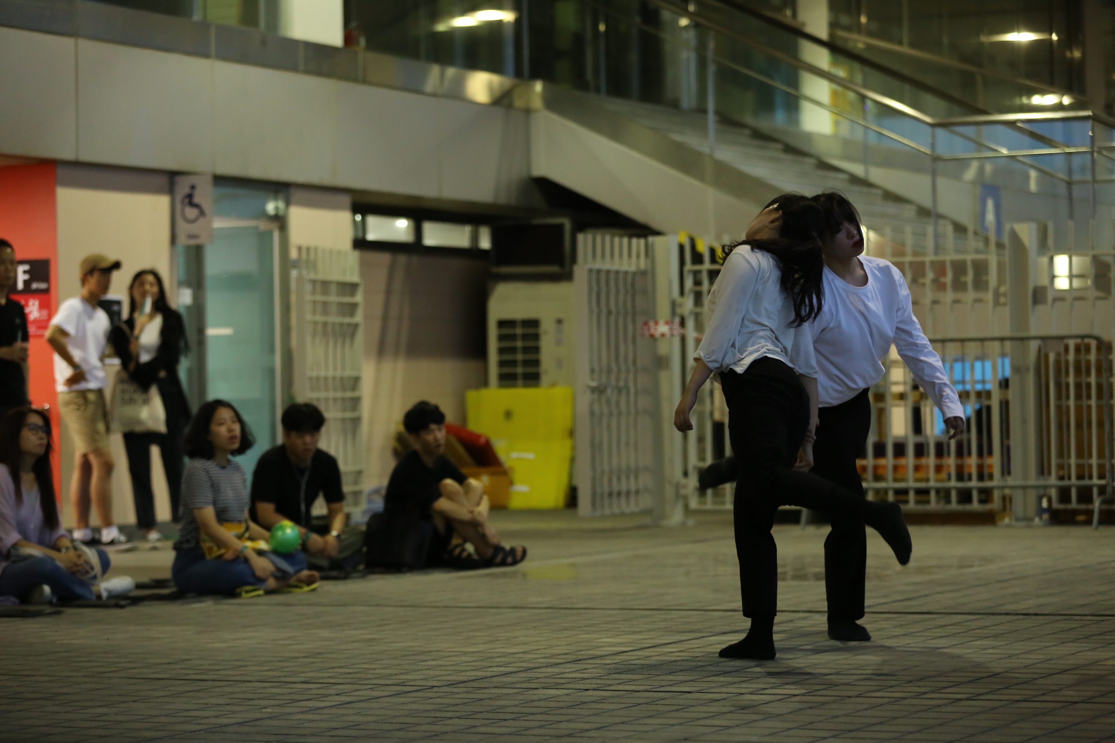 �̹��� �غ����Դϴ�.